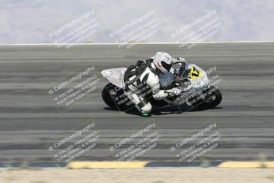 media/May-10-2025-Race Pace (Sat) [[db32fef2da]]/Vested/3-Bowl Set 1 (9am)/